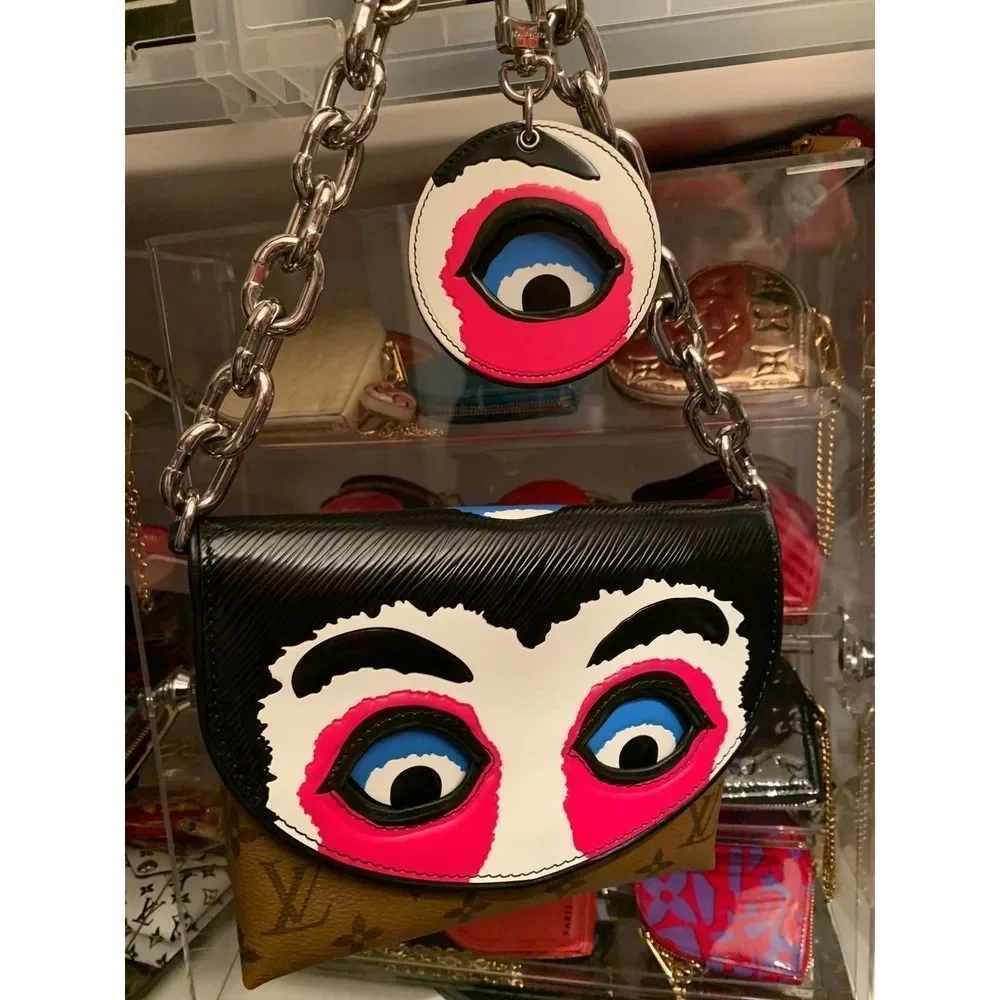 LOUIS VUITTON Reverse Monogram Kabuki Japan Eyes Pochette shoulder bag Pink LV - Picture 10 of 12
